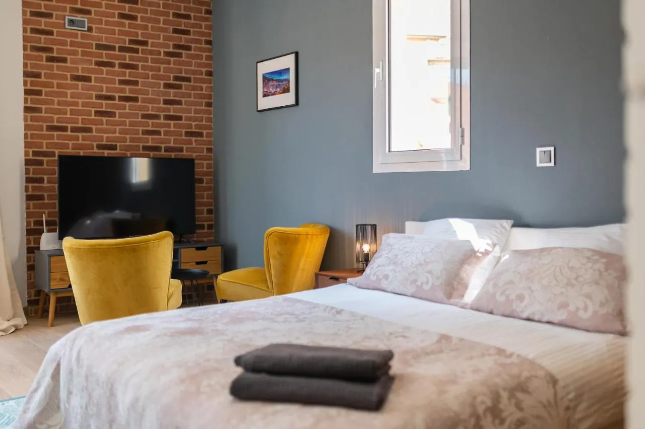 Spacieux Studio Haut Plafond Proche Monaco Apartment Beausoleil France