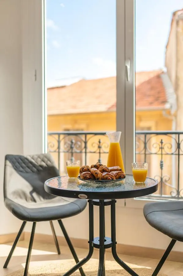 Spacieux Studio Haut Plafond Proche Monaco Apartment Beausoleil